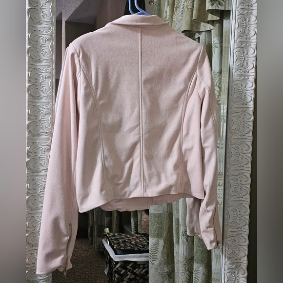 Pink jacket - Picture 2 of 2